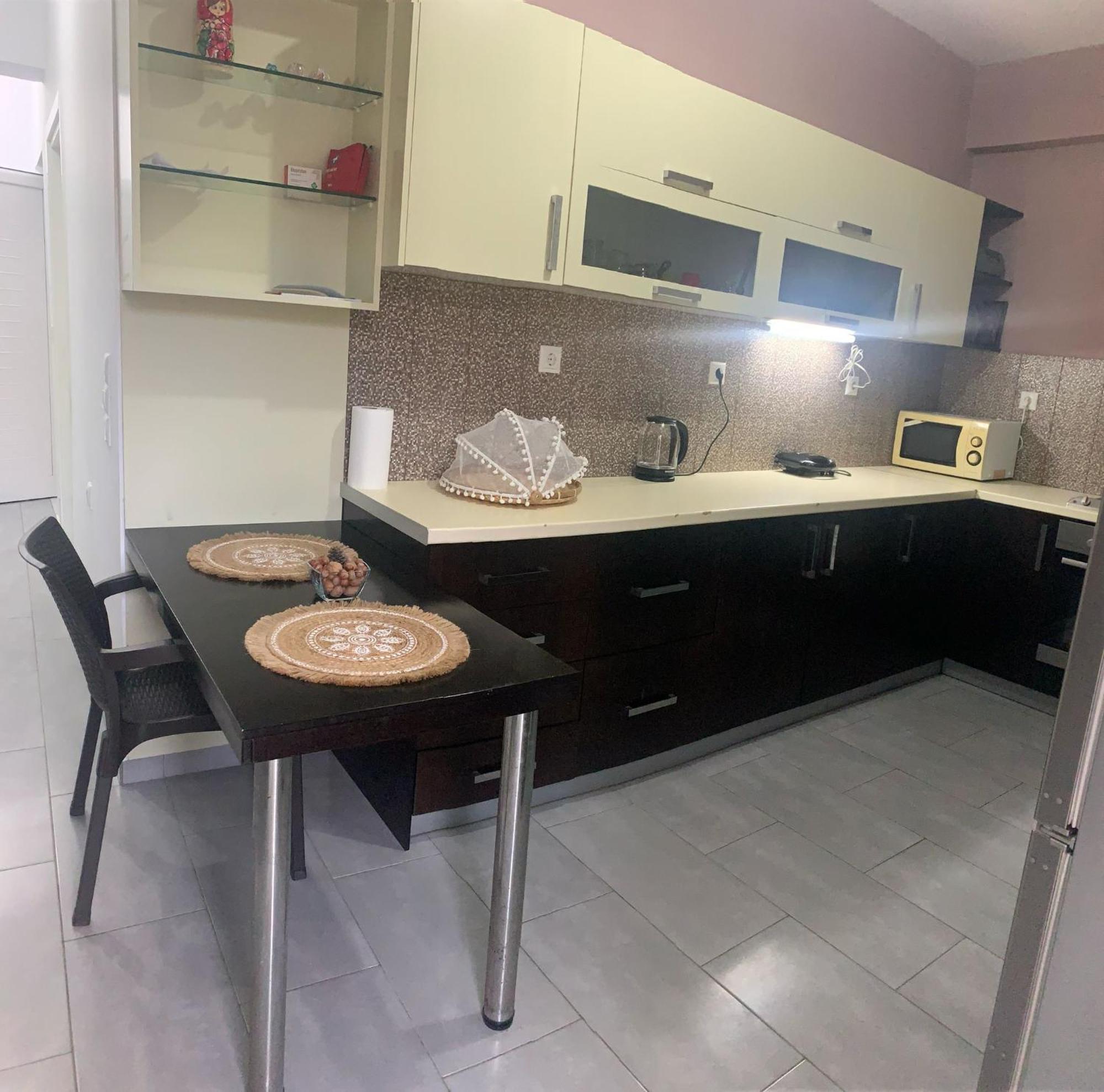 Sunset Views Apartment Himare Bagian luar foto