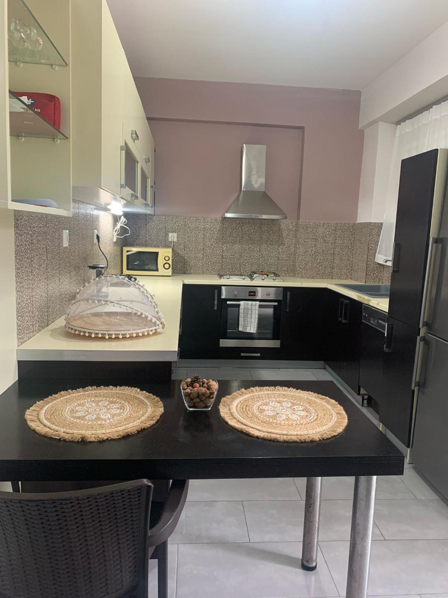 Sunset Views Apartment Himare Bagian luar foto