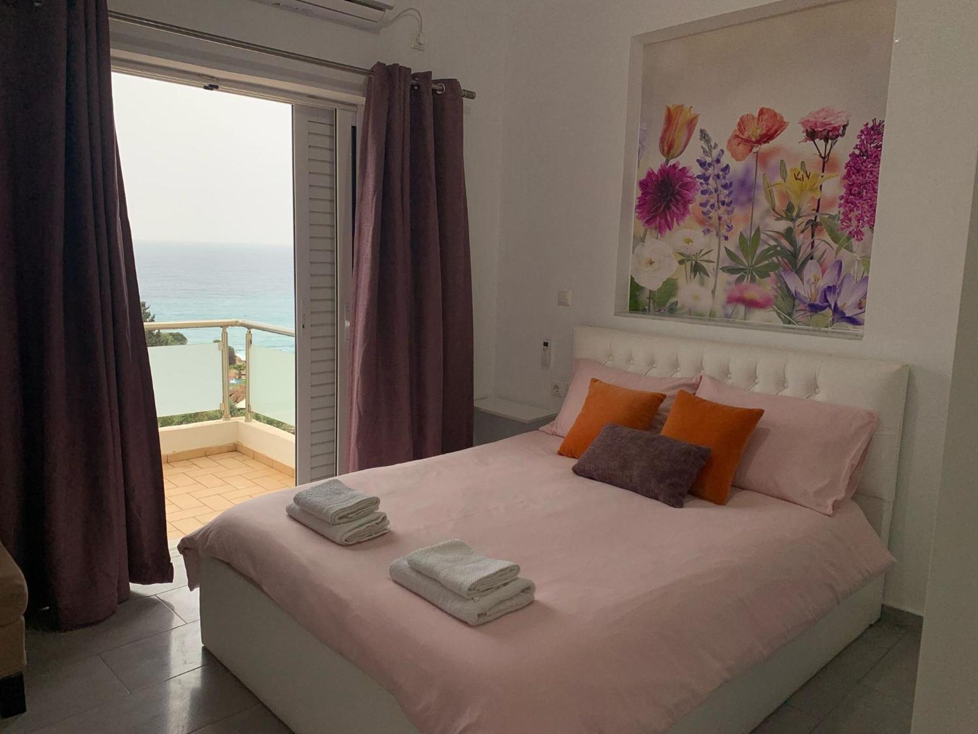 Sunset Views Apartment Himare Bagian luar foto
